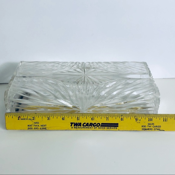 Rare 1950s Wilardy Lucite Tissue Box Clear Cut Carvings Design - Picture 8 of 11